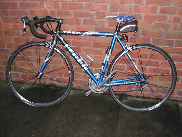 trek 2000 road bike